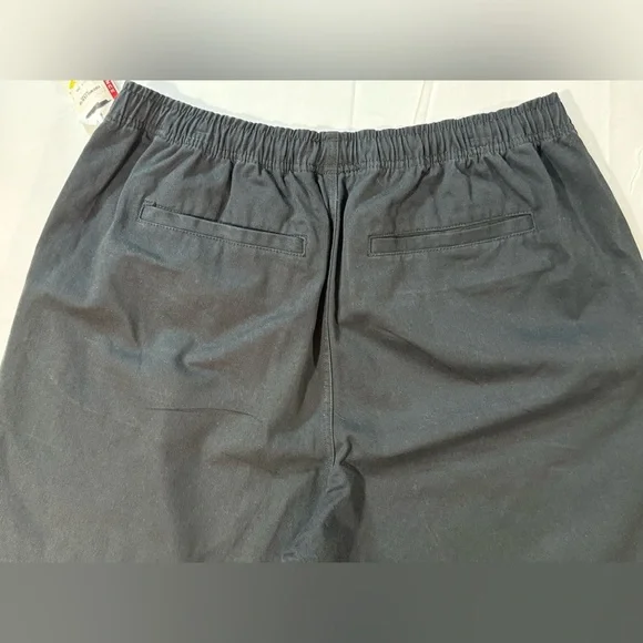 OBEY Men's Black elastic waist shorts size L - Picture 11 of 11